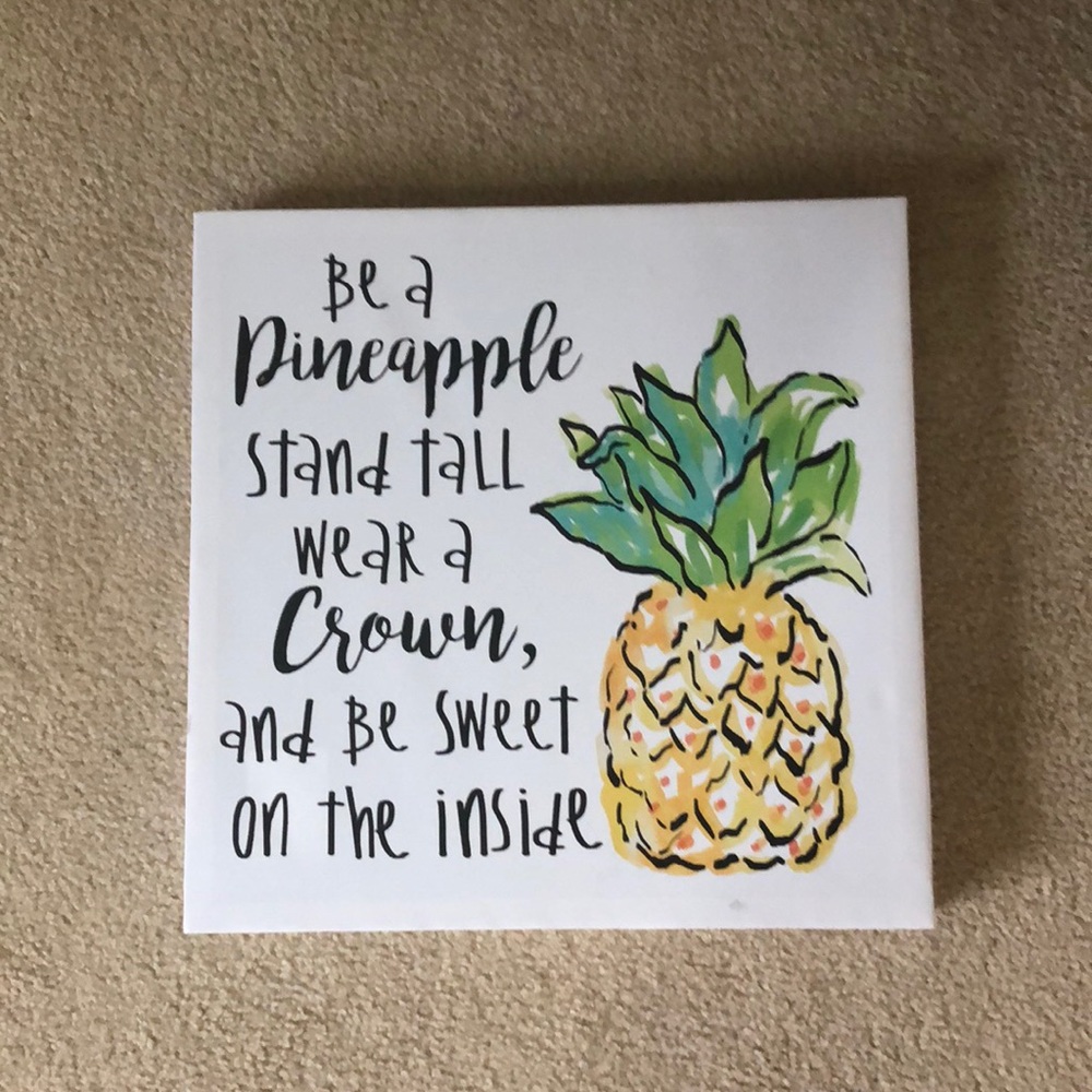 Pineapple Wood Wall Decor